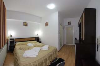 Курортные отели Villa Select Предял Двухместный номер с 1 кроватью или 2 отдельными кроватями-1